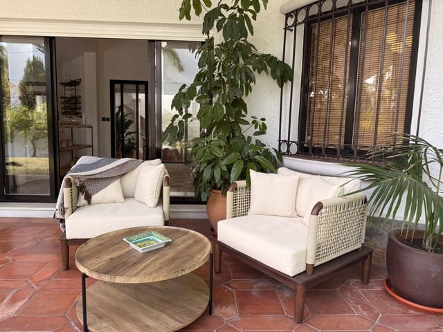 4 soveværelse Villa til salg i Estepona - € 1.950.000 (Ref: 9524884)