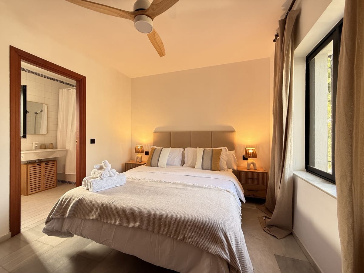 4 soveværelse Villa til salg i Estepona - € 1.950.000 (Ref: 9524884)