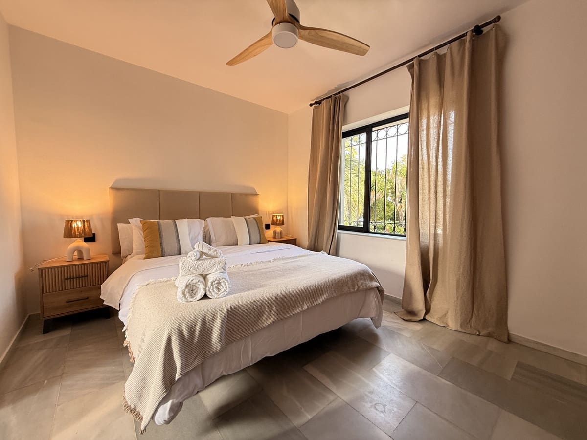 4 soveværelse Villa til salg i Estepona - € 1.950.000 (Ref: 9524884)