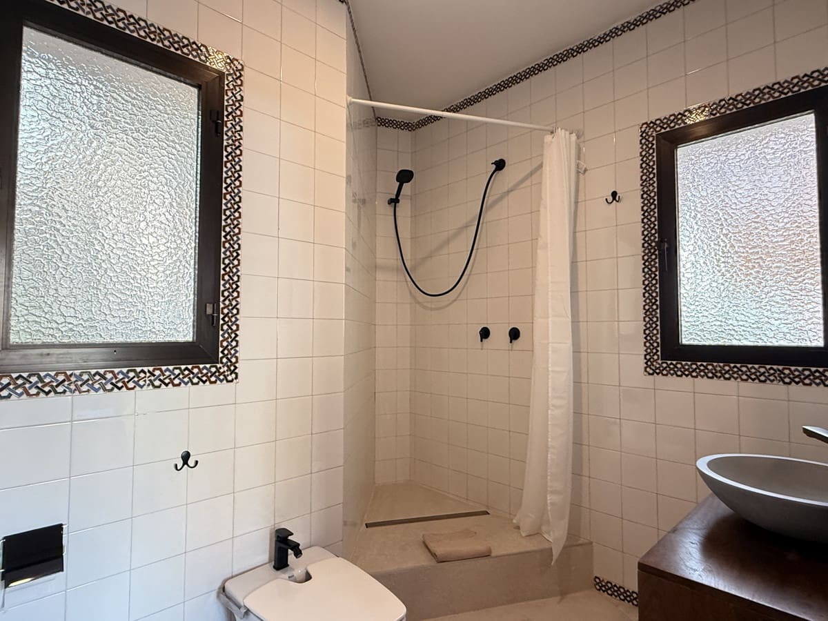 4 soveværelse Villa til salg i Estepona - € 1.950.000 (Ref: 9524884)