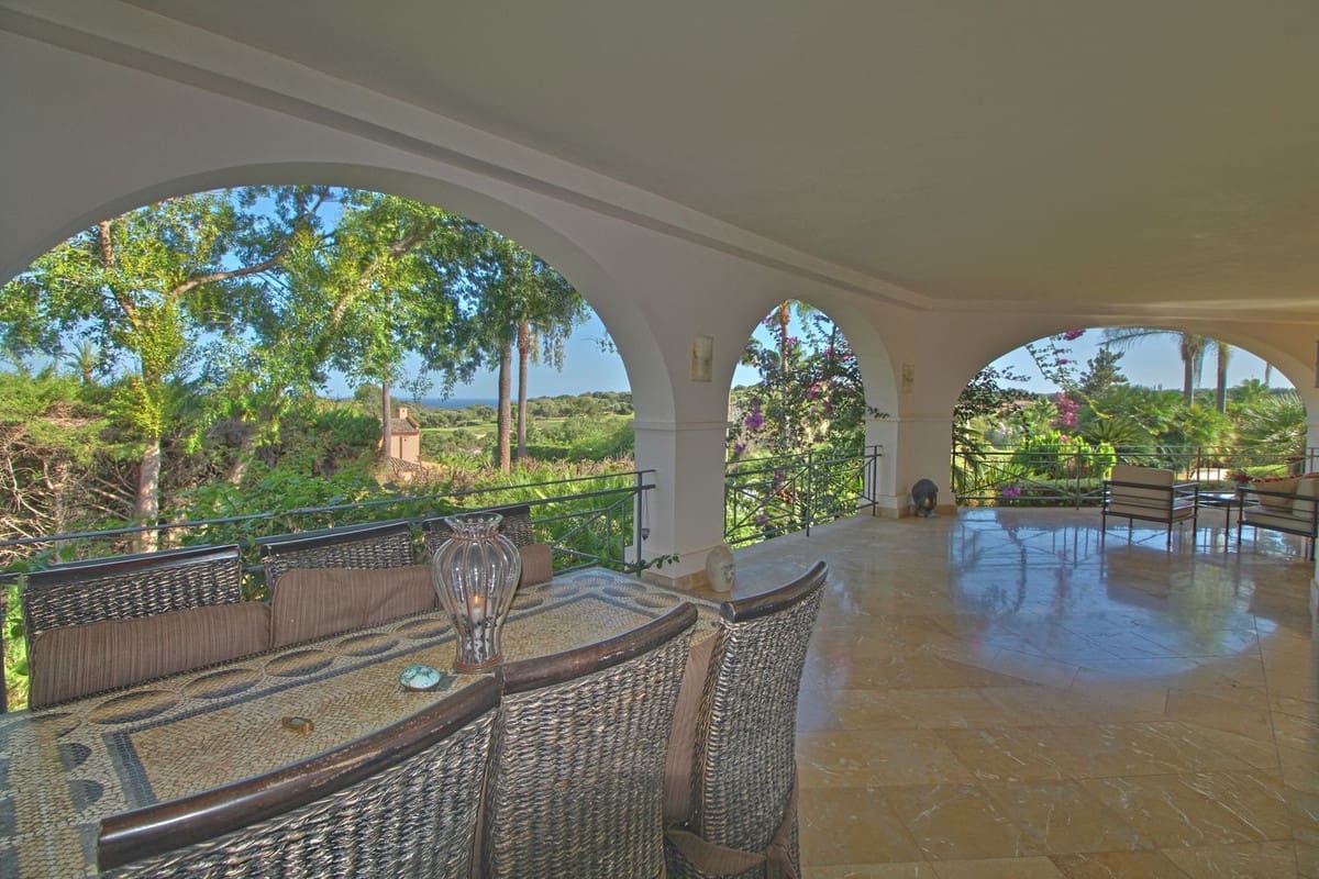 4 soverom Villa til salgs i Sotogrande med garasje - € 1 895 000 (Ref: 9524885)
