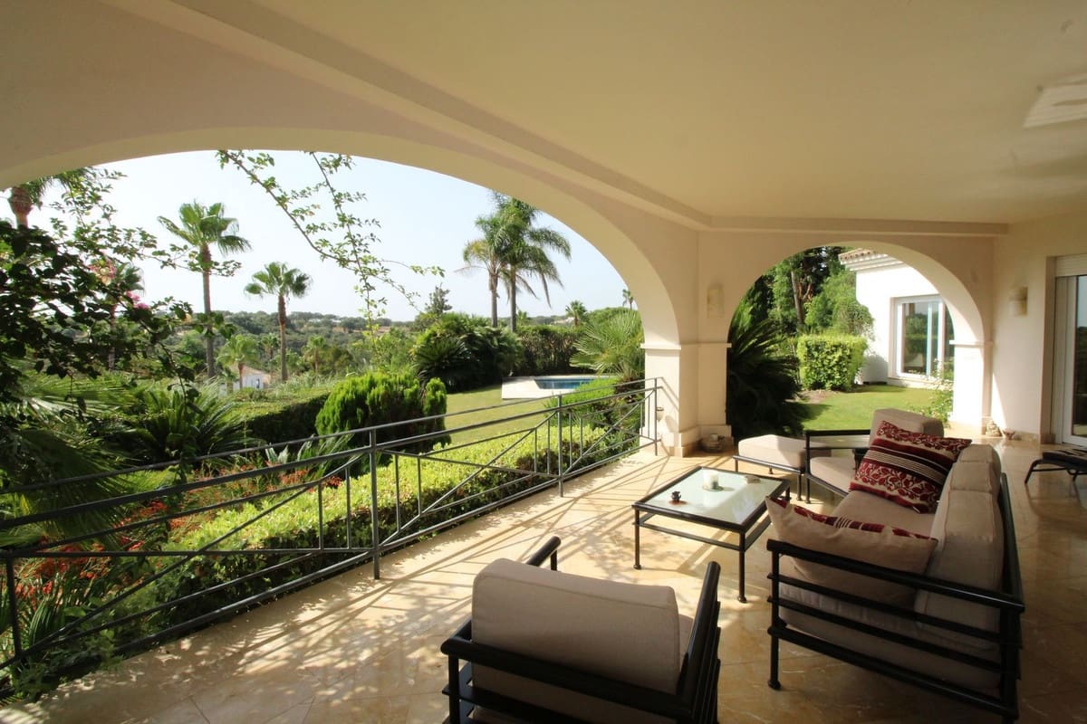 4 soverom Villa til salgs i Sotogrande med garasje - € 1 895 000 (Ref: 9524885)