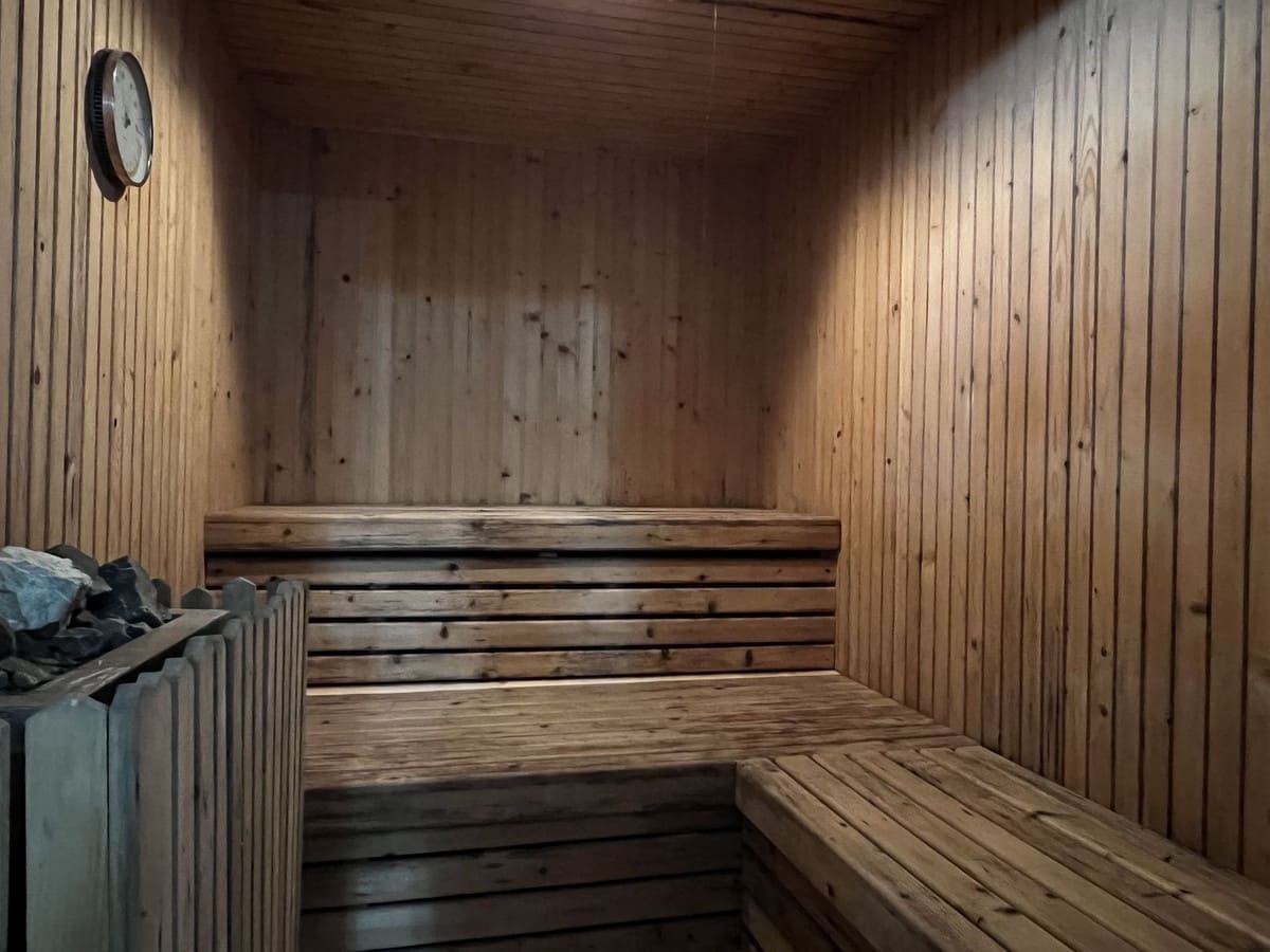 5 soverom Villa til salgs i Estepona med garasje - € 1 925 000 (Ref: 9524886)