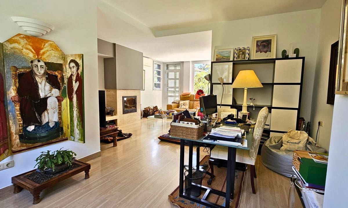 5 bedroom Villa for sale in Sotogrande - € 2,475,000 (Ref: 9524888)