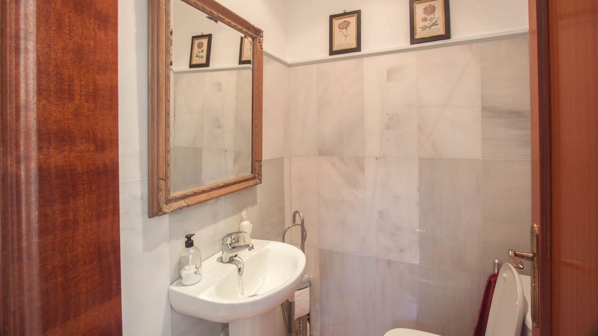 3 slaapkamer Villa te koop in El Padron - € 2.400.000 (Ref: 9524890)