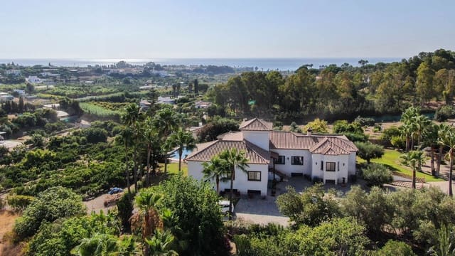 3 makuuhuone Huvila myytävänä paikassa El Padrón, Estepona - 2 400 000 € (Ref: 9524890)