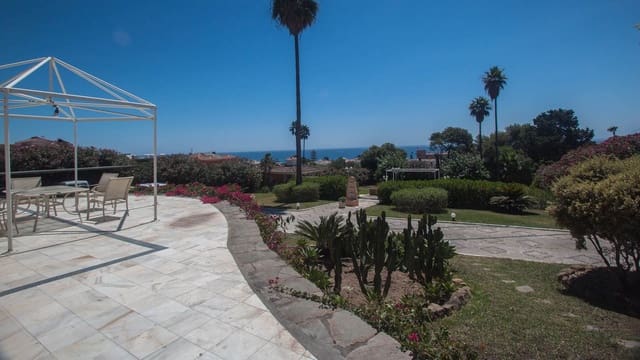4 sovrum Villa till salu i Estepona - 2 400 000 € (Ref: 9524891)