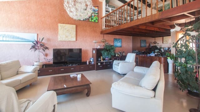 4 sovrum Villa till salu i Estepona - 2 400 000 € (Ref: 9524891)