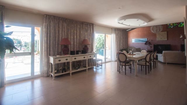 4 chambre Villa/Maison à vendre à Estepona - 2 400 000 € (Ref: 9524891)