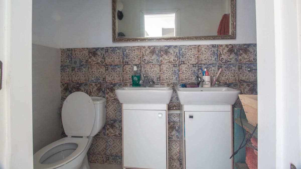 4 bedroom Villa for sale in Estepona - € 2,400,000 (Ref: 9524891)