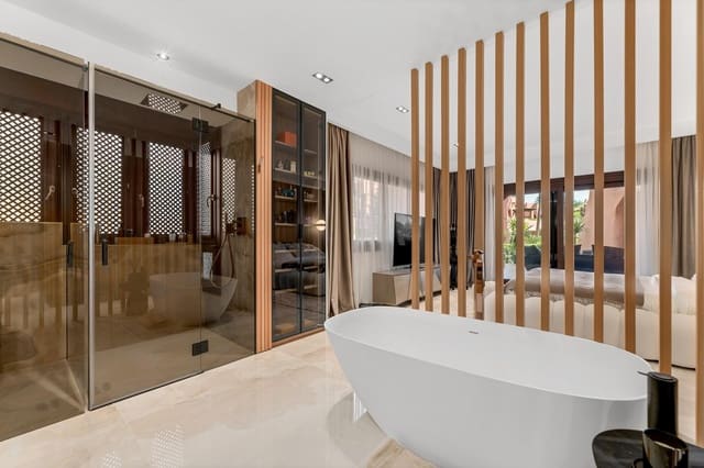 3 Zimmer Apartment zu verkaufen in Guadalmansa, Estepona - 2.300.000 € (Ref: 9524892)