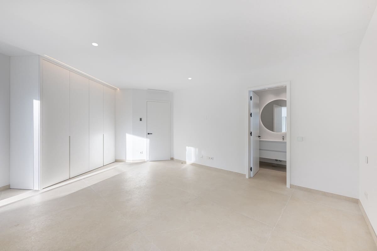 5 sypialnia Willa na sprzedaż w Sotogrande - 3 350 000 € (Ref: 9524895)