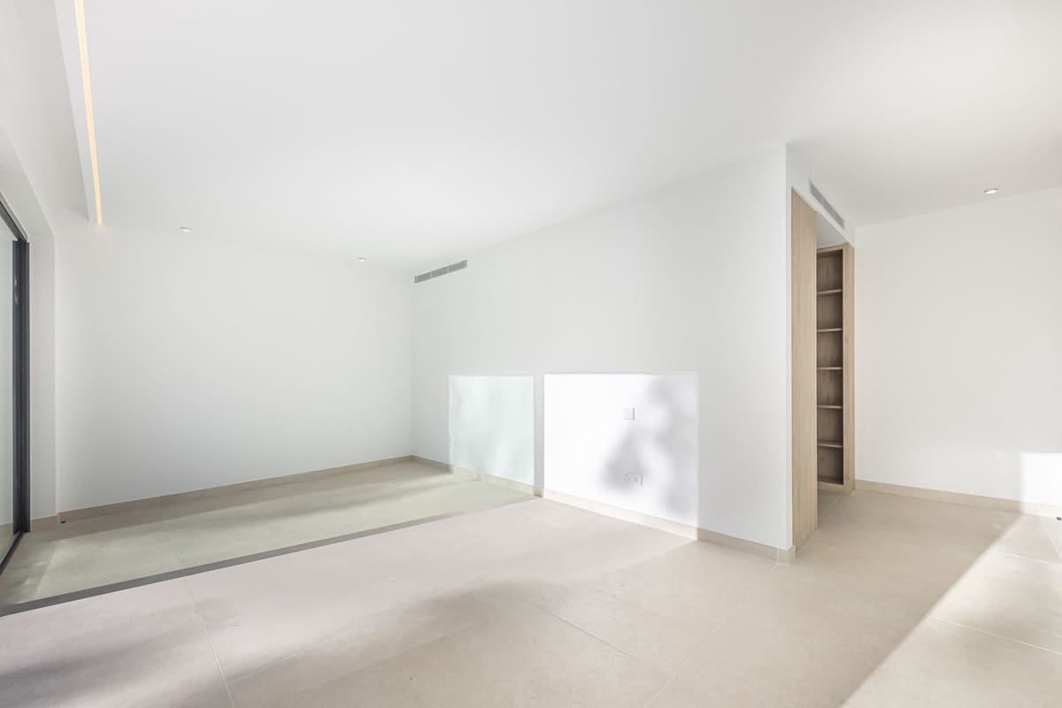 5 sypialnia Willa na sprzedaż w Sotogrande - 3 350 000 € (Ref: 9524895)