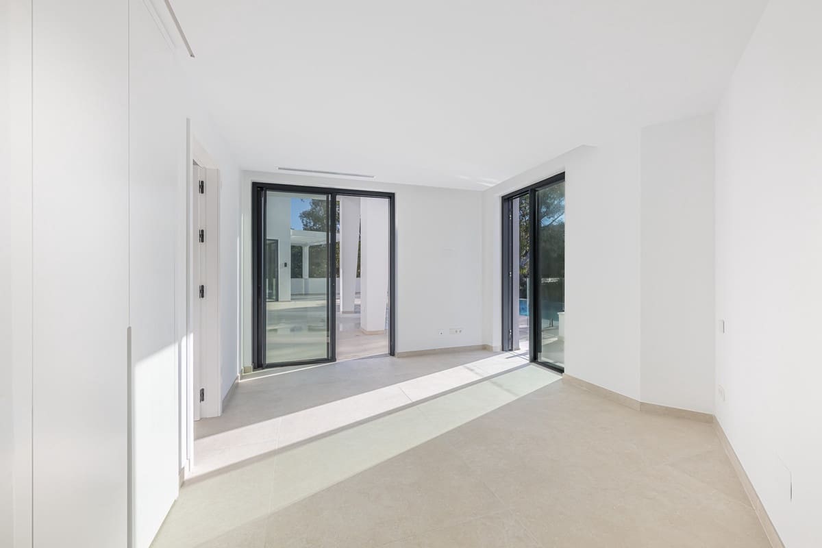 5 sypialnia Willa na sprzedaż w Sotogrande - 3 350 000 € (Ref: 9524895)