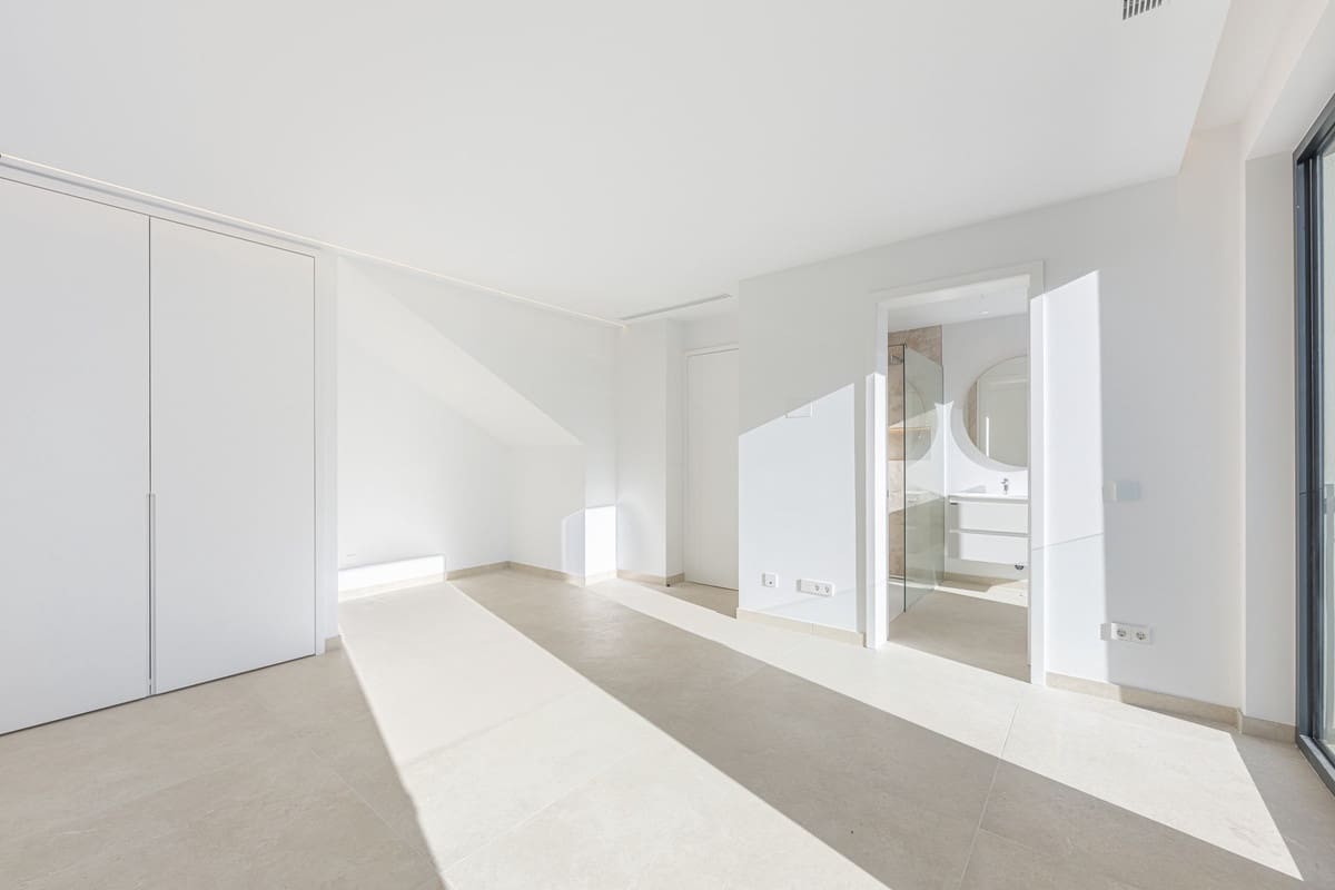 5 sypialnia Willa na sprzedaż w Sotogrande - 3 350 000 € (Ref: 9524895)