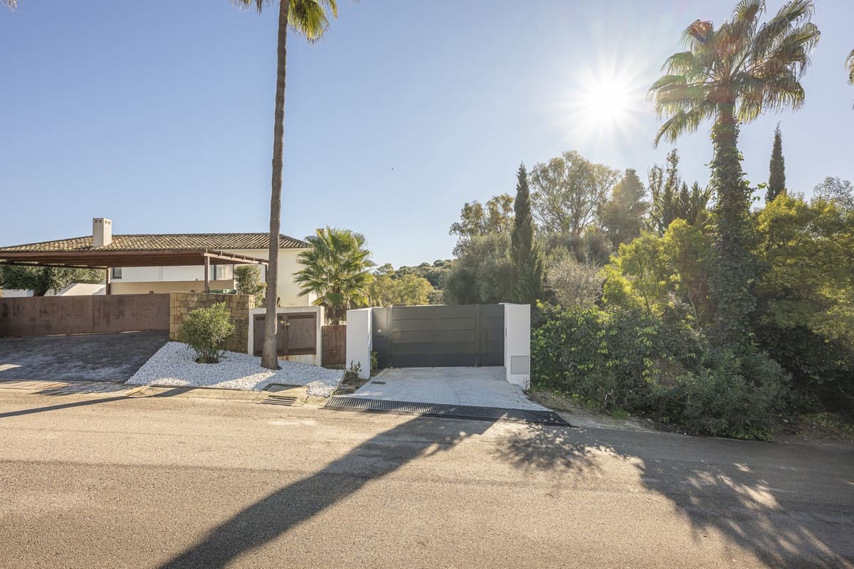 5 sypialnia Willa na sprzedaż w Sotogrande - 3 350 000 € (Ref: 9524895)