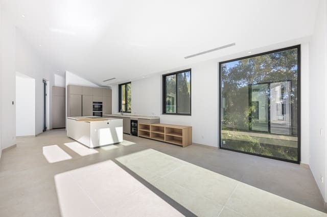 5 sypialnia Willa na sprzedaż w Sotogrande Alto, San Roque - 3 350 000 € (Ref: 9524895)