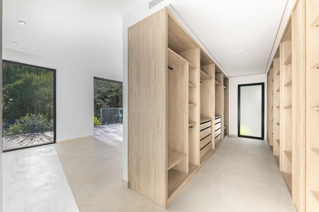 5 sypialnia Willa na sprzedaż w Sotogrande Alto, San Roque - 3 350 000 € (Ref: 9524895)