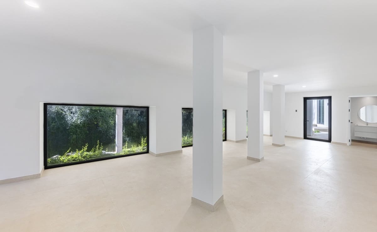 5 slaapkamer Villa te koop in Sotogrande - € 3.350.000 (Ref: 9524895)