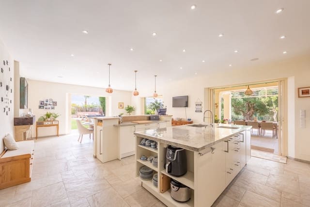 7 makuuhuone Huvila myytävänä paikassa Sotogrande Alto, San Roque - 2 950 000 € (Ref: 9524897)