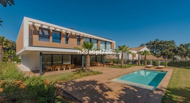 5 soverom Villa til salgs i Sotogrande Costa, San Roque med garasje - € 2 850 000 (Ref: 9524898)