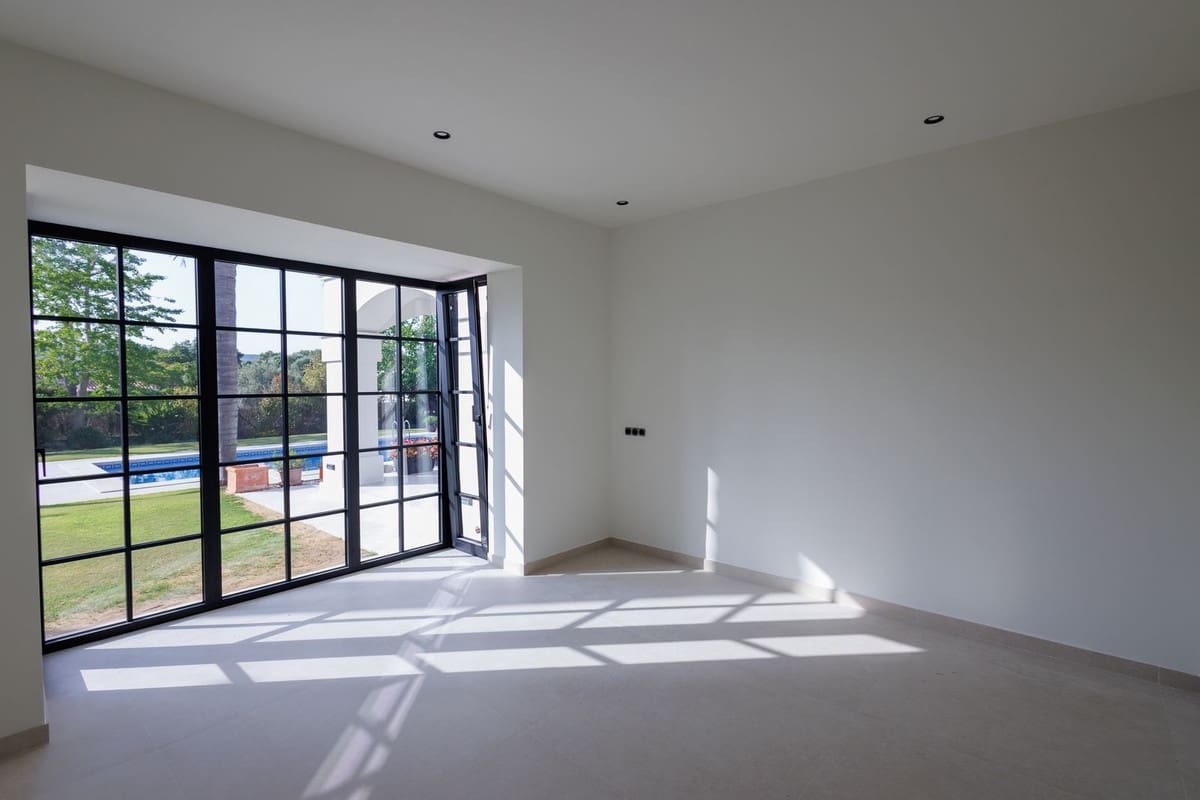 3 soveværelse Villa til salg i Sotogrande med garage - € 2.580.000 (Ref: 9524899)