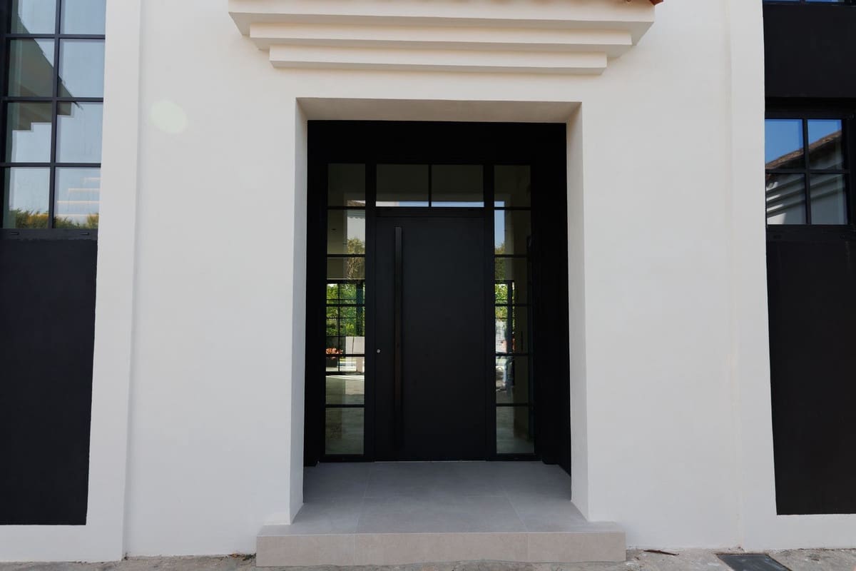 3 soveværelse Villa til salg i Sotogrande med garage - € 2.580.000 (Ref: 9524899)