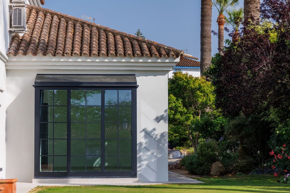 3 soveværelse Villa til salg i Sotogrande med garage - € 2.580.000 (Ref: 9524899)