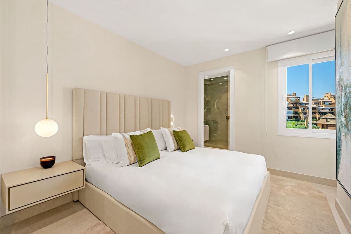 4 slaapkamer Appartement te koop in Estepona - € 3.695.000 (Ref: 9524900)