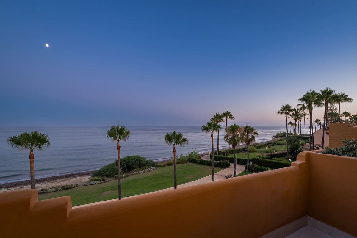 4 slaapkamer Appartement te koop in Estepona - € 3.695.000 (Ref: 9524900)