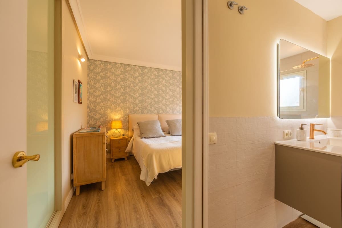 2 Zimmer Apartment zu verkaufen in Estepona mit Garage - 530.000 € (Ref: 9524903)