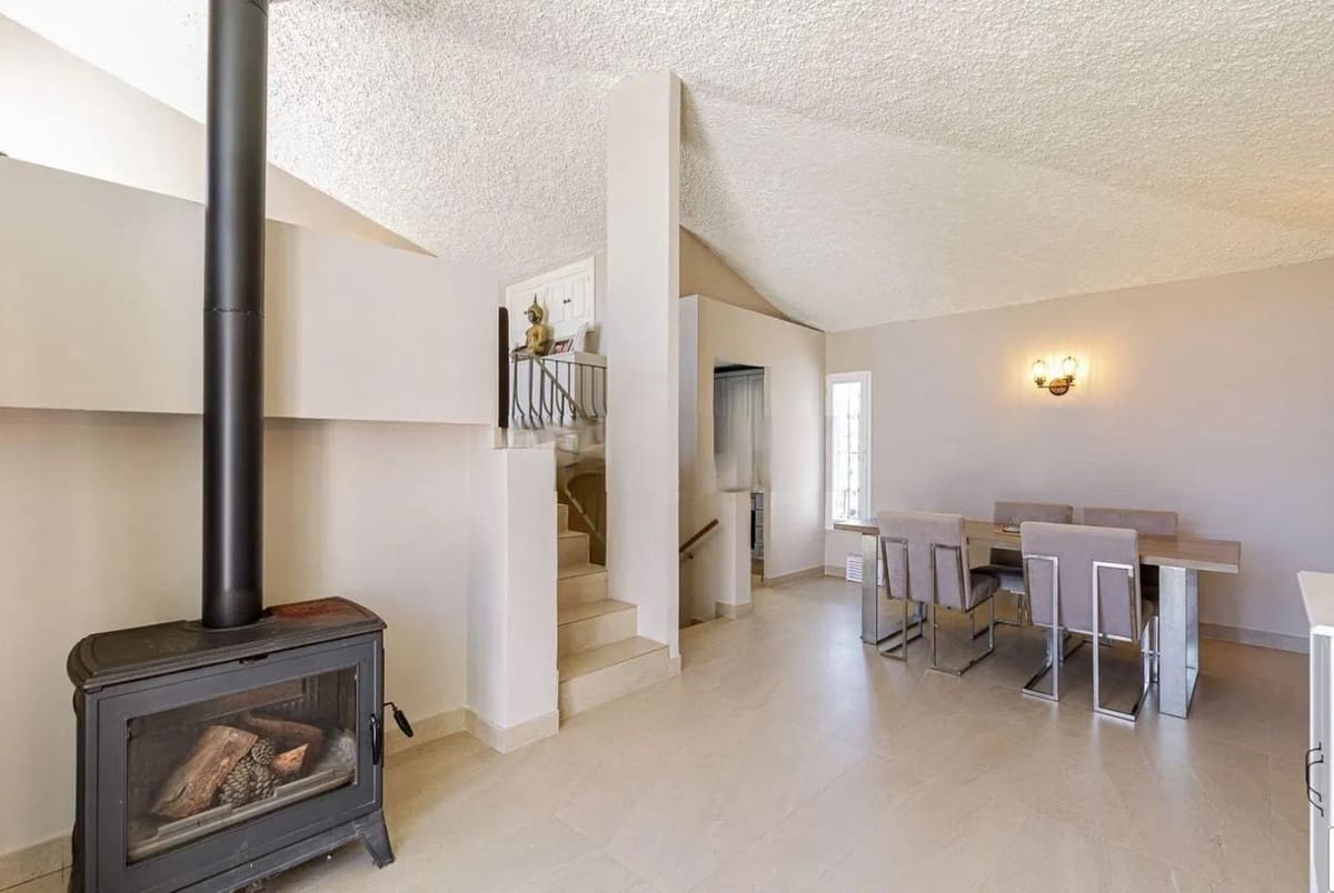 3 soveværelse Byhus til salg i New Golden Mile - € 495.000 (Ref: 9524904)