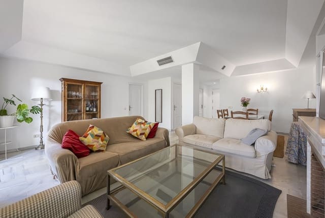 3 chambre Maison de Ville à vendre à Selwo, Estepona - 520 000 € (Ref: 9524905)