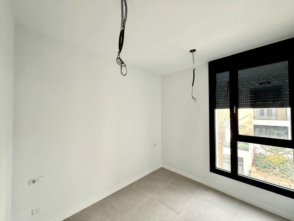 2 bedroom Apartment for sale in Estepona - € 510,000 (Ref: 9524907)