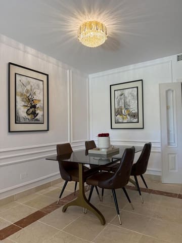 Apartamento de 2 habitaciones en Estepona en venta - 500.000 € (Ref: 9524909)