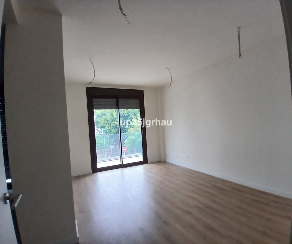 3 sovrum Lägenhet till salu i Estepona med garage - 500 000 € (Ref: 9524910)