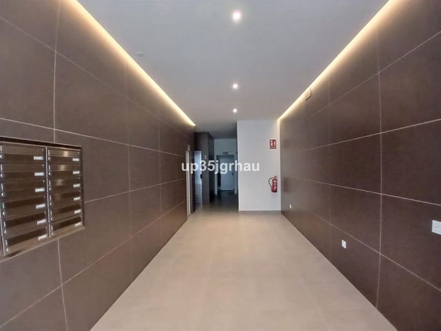 3 sovrum Lägenhet till salu i Estepona med garage - 500 000 € (Ref: 9524910)