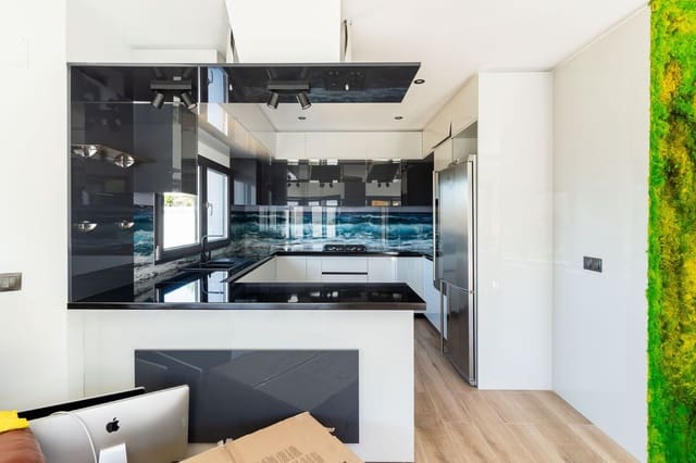 3 soverom Villa til salgs i Buenas Noches, Estepona - € 1 300 000 (Ref: 9532298)