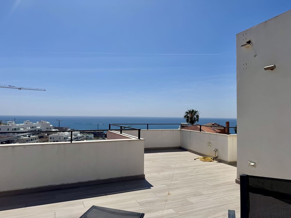 4 soveværelse Villa til salg i Estepona - € 1.149.000 (Ref: 9532300)
