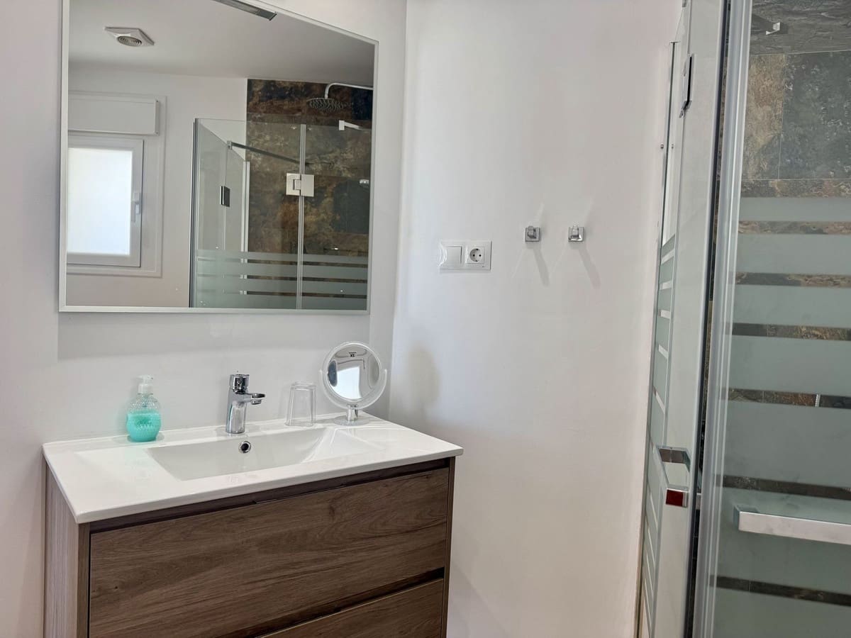 4 soveværelse Villa til salg i Estepona - € 1.149.000 (Ref: 9532300)