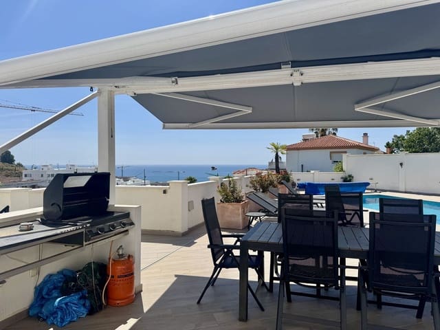 4 soveværelse Villa til salg i Estepona - € 1.149.000 (Ref: 9532300)