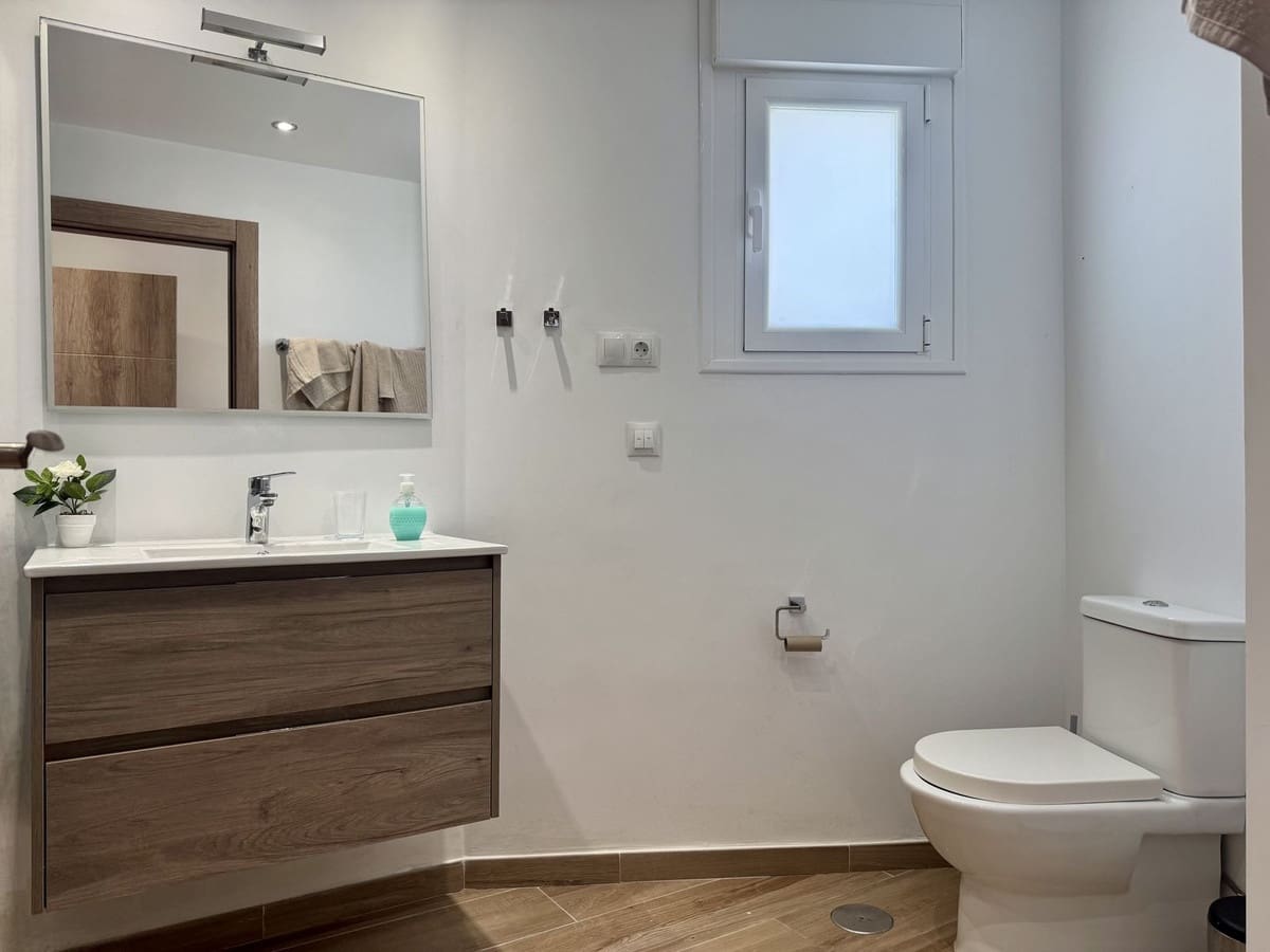 4 soveværelse Villa til salg i Estepona - € 1.149.000 (Ref: 9532300)