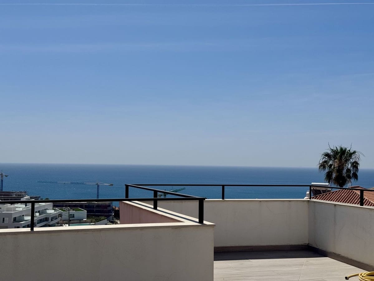 4 soveværelse Villa til salg i Estepona - € 1.149.000 (Ref: 9532300)