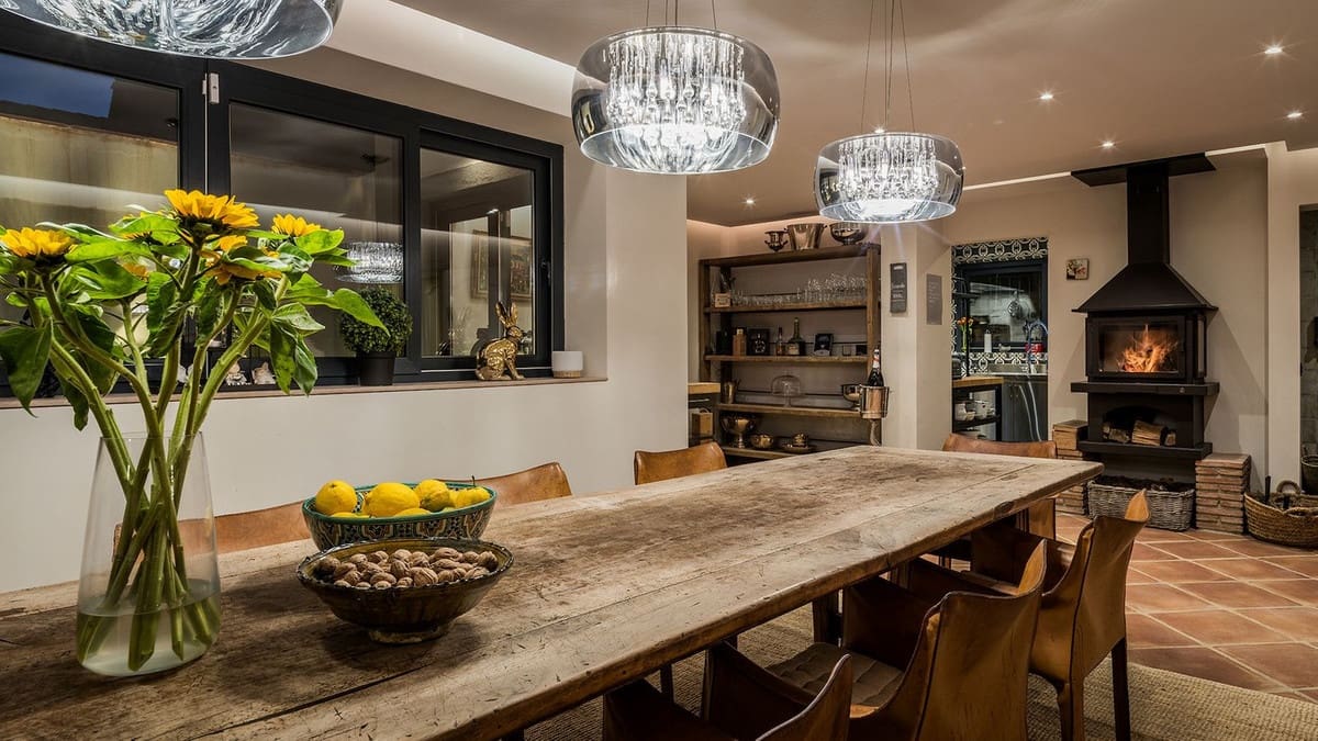 4 slaapkamer Villa te koop in El Madronal met garage - € 3.450.000 (Ref: 9544502)