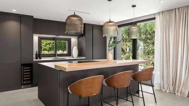 5 soveværelse Villa til salg i Nueva Andalucia, Marbella - € 4.695.000 (Ref: 9544505)