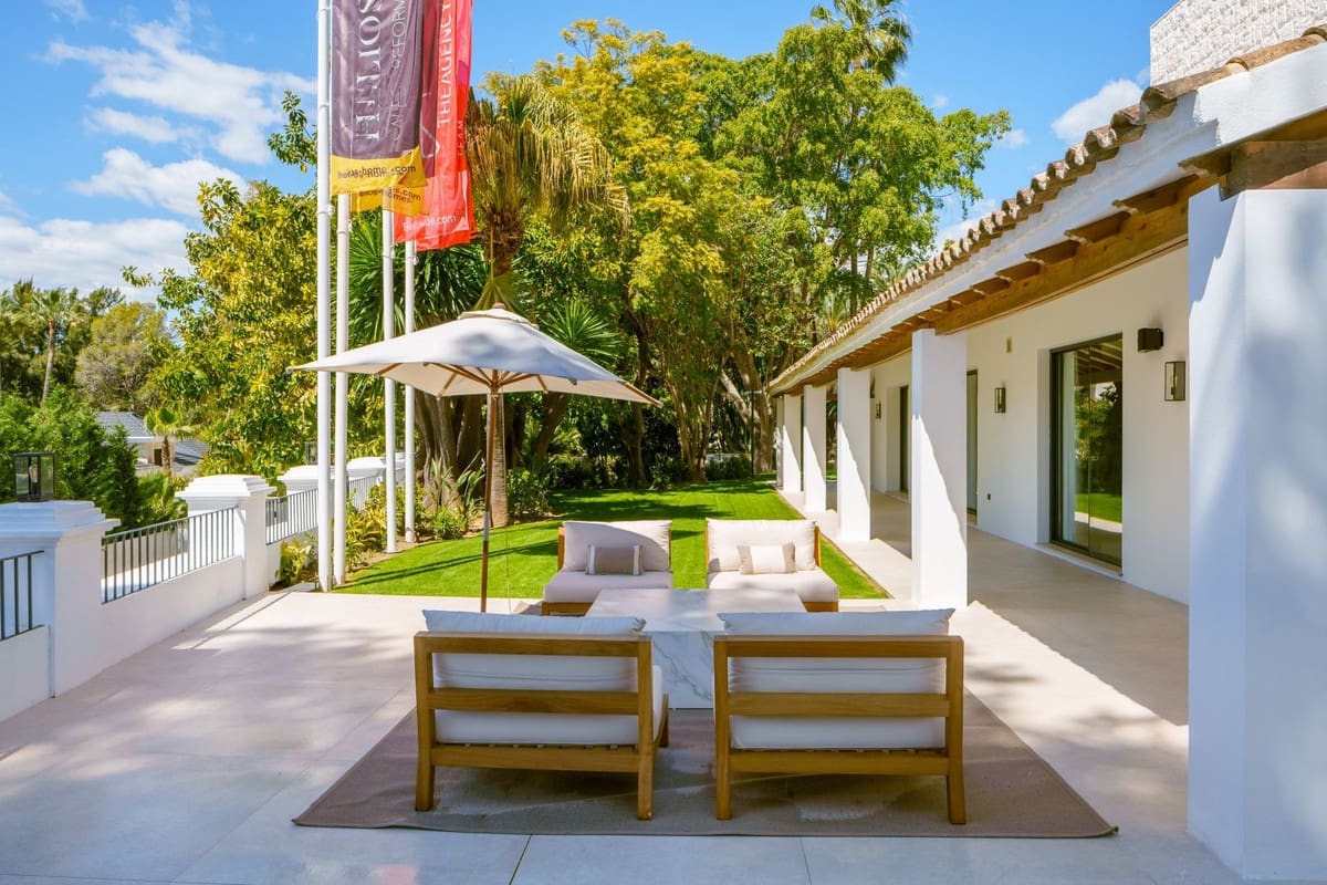 5 soverom Villa til salgs i Nueva Andalucia - € 7 800 000 (Ref: 9544509)
