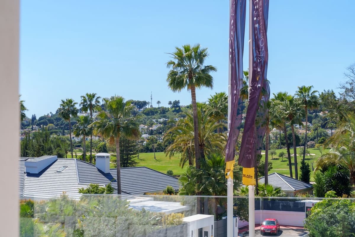 5 soverom Villa til salgs i Nueva Andalucia - € 7 800 000 (Ref: 9544509)