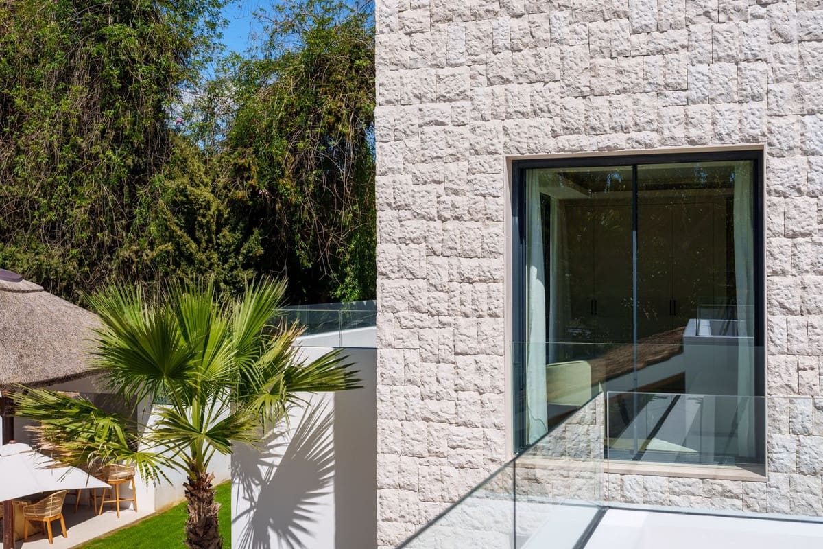 5 soverom Villa til salgs i Nueva Andalucia - € 7 800 000 (Ref: 9544509)