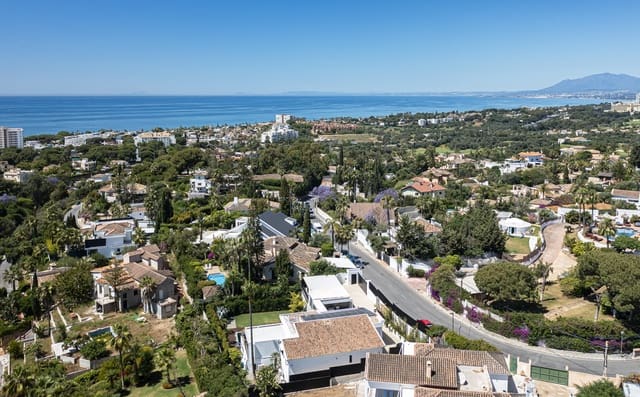 5 quarto Moradia para venda em El Rosario, Marbella - 2 590 000 € (Ref: 9544512)