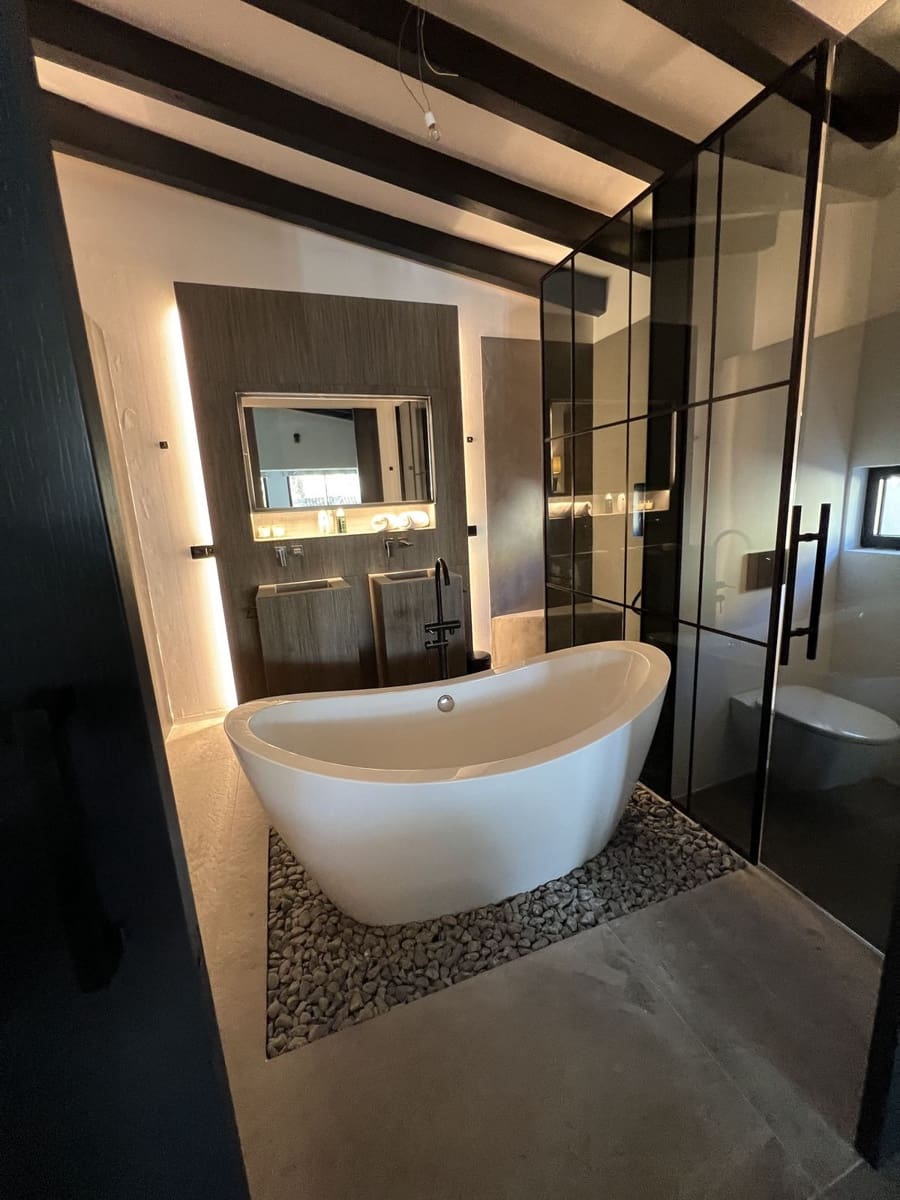 4 slaapkamer Villa te koop in Nueva Andalucia - € 1.595.000 (Ref: 9544513)